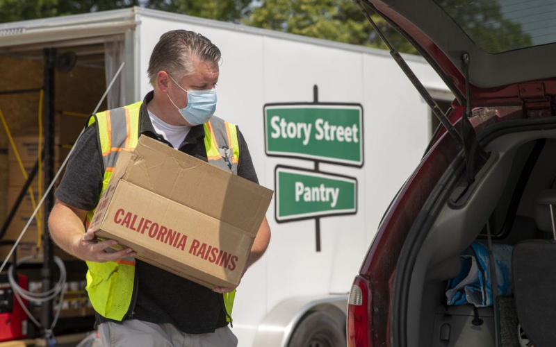 Loren Knauss With Story Street Pantry